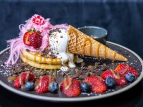 White choc Cadbury vanilla pancake stack (WHOISPANCAKEMANOR?)
