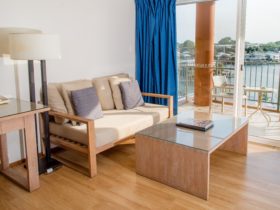 Lounge room