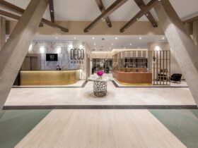 Deco Hotel Foyer