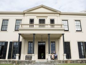 The impressive facade of Elizabeth Bay House