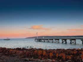 emu bay
