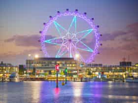 Melbourne Star's Light Show