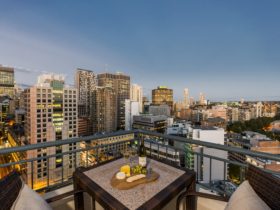 Oaks Sydney on Castlereagh Suites