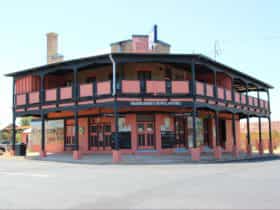 Royal Hotel Mendooran