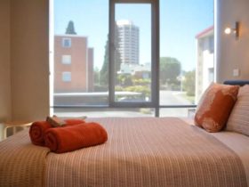 stayinhobart.com.au