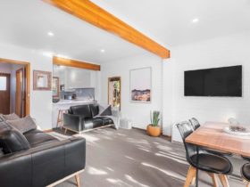 stayinhobart.com.au