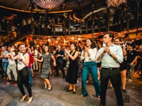 people dancing
