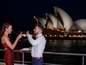 Celebrate on the world's most beautiful harbour