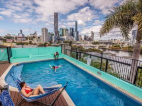 YHA Brisbane City swimming pool